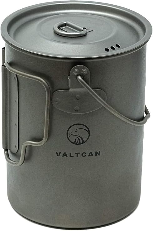 Valtcan 900ml Titanium Pot Boil Cook & Drink From One Pot, 134g Ultralight, Thicker Gauge Grade 1 Ti, Aligned Bail Handle, Lid with Steam Holes, Campfire & Stove, Mesh Bag