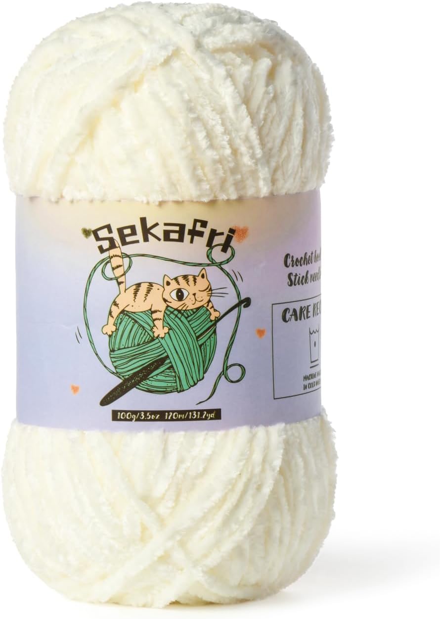 Fuzzy Chenille Yarn for Crocheting,Velvet Baby Blanket Yarn for Crocheting,Soft Plush Yarns for Hand Knitting,100 g131yds Fluffy Amigurumi Crochet Yarns（White