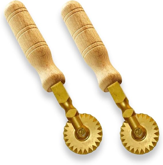 La Gondola Set of 2 Homemade Pasta Cutters - 2 Festooned Wheels | Pasta Making Tools for Home & Business | Brass & Natural Wood | Safe & Easy to Use Pasta Cutting Tools | Ravioli Cutters Made in Italy