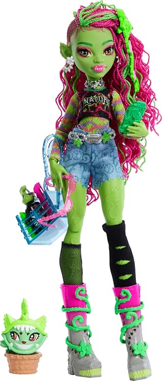 MONSTER HIGH™ VENUS MCFLYTRAP™ Baby Monster High Venus McFlytrap doll HRP81 with pet Chewlian and accessories