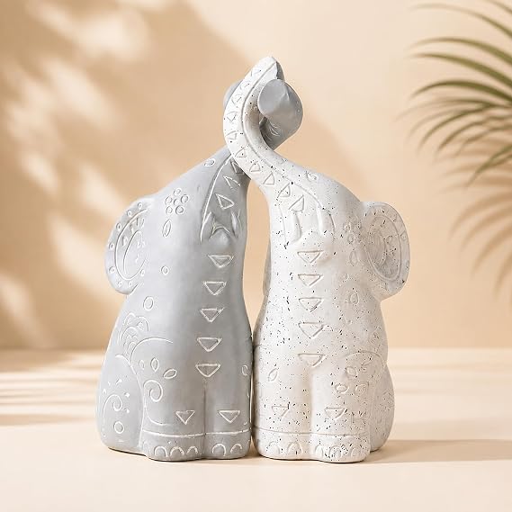 OwMell Set of 2 Loving Elephant Statue Figurine, 6" Elephant Ring Holder