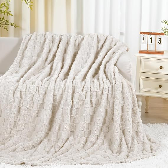Kaisa Twin Size Throw Blanket, Premium Soft Fleece Checkered Blanket for Couch Sofa Bed, Lightweight Plush Cozy Warm Throws for Travel Office Home Decor, Cute Blankets, 60"x80", Cream White