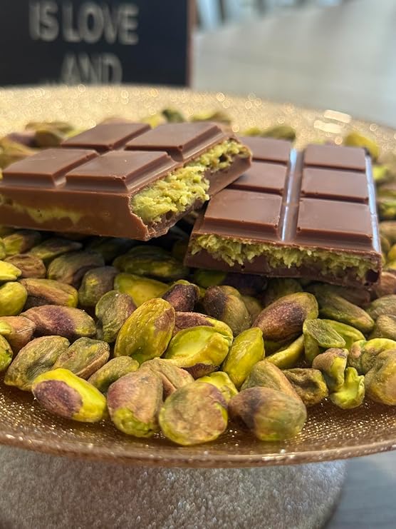 SHOPTMYSTIQUE Dubai Kunafa Chocolate Bar, Luxury Chocolate with Crispy Pistachio, Kataifi Pistachio Chocolate Knafeh, 72gr (2.5oz) (5 Pcs, Milk Chocolate)